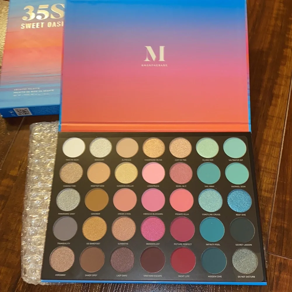35S SWEET OASIS artistry palette MORPHE